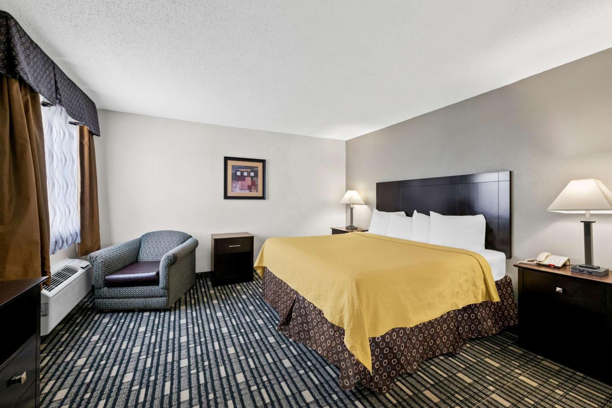 Surestay Plus Hotel By Best Western Lubbock Medical Center Exterior foto