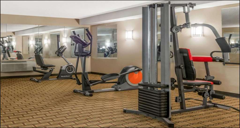 Surestay Plus Hotel By Best Western Lubbock Medical Center Instalações foto