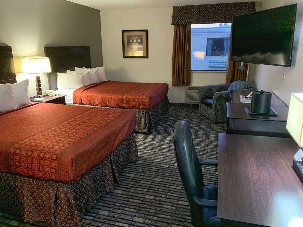 Surestay Plus Hotel By Best Western Lubbock Medical Center Quarto foto